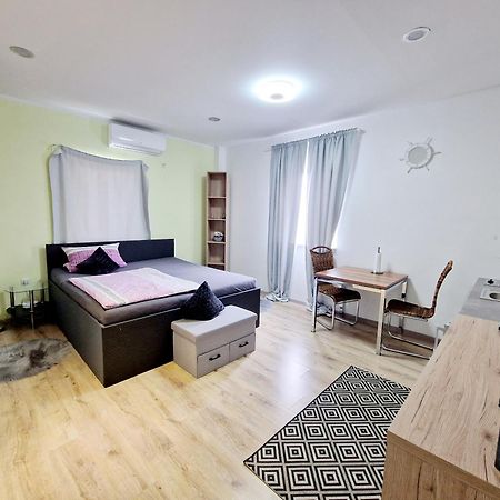 Ibo-Apart 1 Zimmer Apartment In Herzogenaurach Eksteriør billede